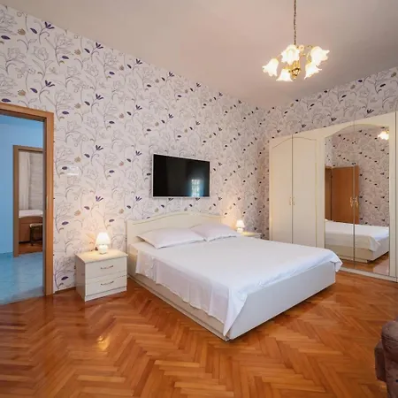 Apartment Pazanin Trogir